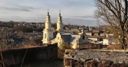 Не бійтеся вирушати сюди: як 12-тисячне місто Бучач прихистило та забезпечило потреби тисяч переселенців
