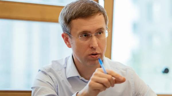 Соціальні виплати, оплата праці та безпека: які реформи передбачає уряд Корецького до завершення 2027 року — Міністерство фінансів