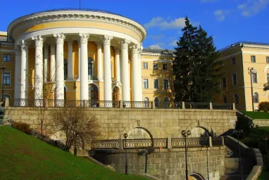 Київський «Жовтневий палац» знову стане власністю держави.