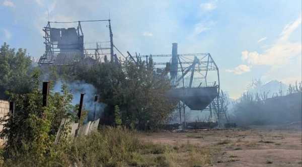 Аграрне підприємство на Сумщині зазнало обстрілу: зруйновано зерновий склад та обладнання
