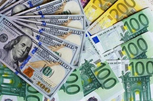 Нацбанк підвищив курс долара та євро: дані на 11 серпня