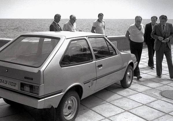 1998 рік: народний автомобіль Таврія-Нова, російський дефолт і перший крок до ЄС