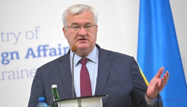 Прокоментувавши візит Путіна на Ітуруп, Сибіга висловив осуд та запевнив у підтримці України щодо Японії.