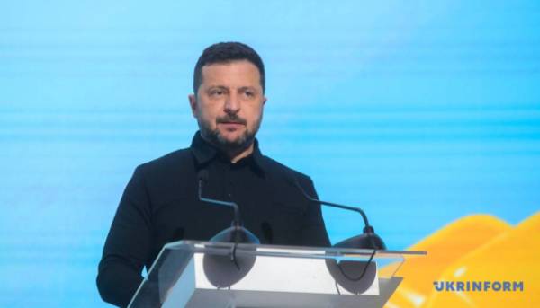 З 1 вересня буде підвищено стипендії, про це повідомив Зеленський.