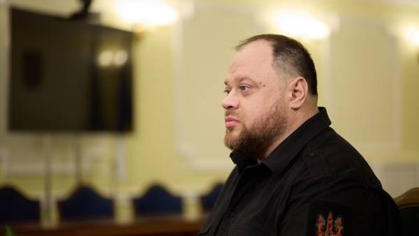 Голова Верховної Ради Руслан Стефанчук повідомив, що члени погоджувальної комісії проведуть зустріч із прем’єр-міністром Корецьким наступного четверга.