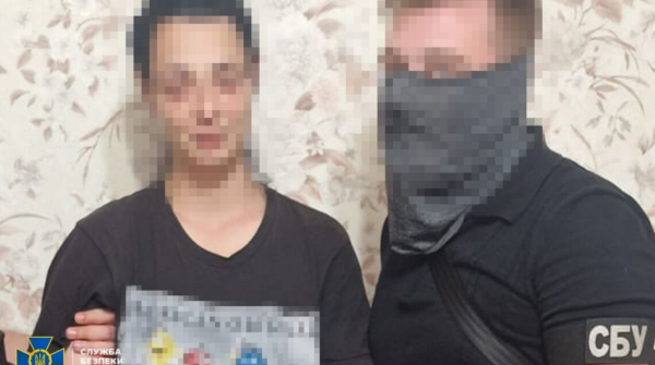 У Ізмаїлі схопили агентку РФ, яка планувала підірвати автівки ЗСУ неподалік адміністративних будівель.