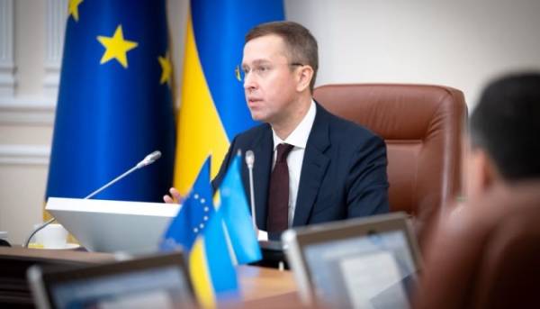 Міжурядовий українсько-молдовський комітет з торгівлі та економіки відновлено за ініціативою Корця.
