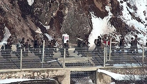 Південнокорейські війська відкрили попереджувальний вогонь, коли північнокорейські військовослужбовці перетнули демаркаційну лінію, повідомляють медіа.