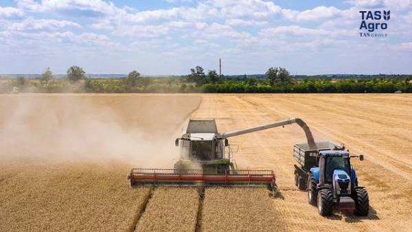 “ТАС Агро” закінчив збір ранніх зернових і олійних культур на 33,5 тисячах&hellip;