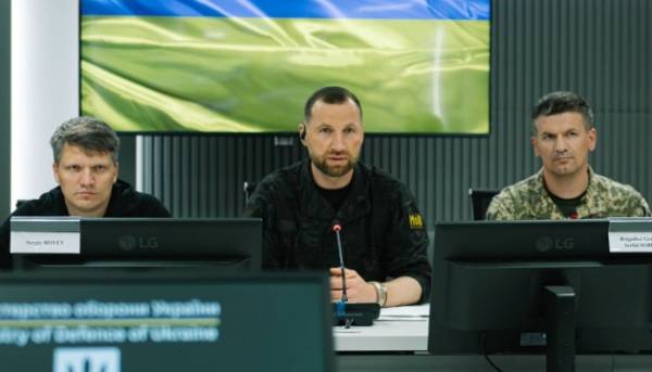 ППО, авіація та виробництво безпілотників: Шмигаль провів зустріч із британським міністром оборони