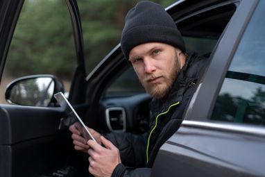Як уникнути шахрайства при покупці авто на інтернет-майданчиках