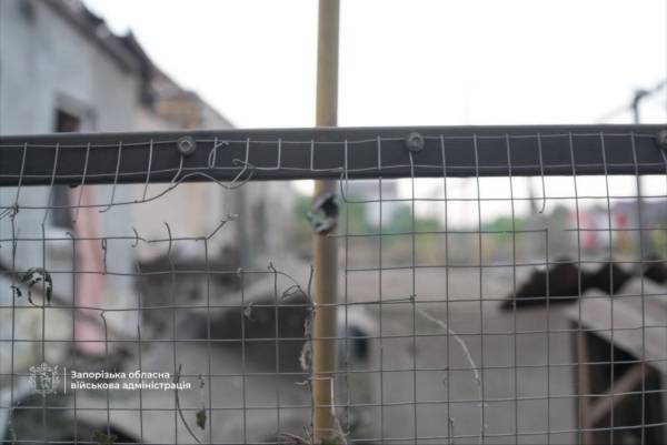 Росія здійснила нічну ракетну атаку та застосувала 65 безпілотників по Україні: є жертви та постраждалі у Запоріжжі та на Харківщині ➜ ZMINA