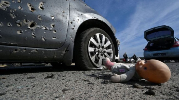 Російські війська атакували безпілотником авто з дітьми на Харківщині