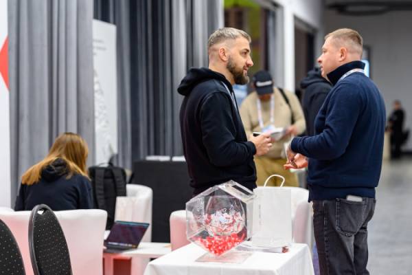 FinRetail повертається: дата головної конференції, що об’єднує фінанси, рітейл та технології.