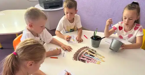 Вивчення англійської мови в дошкільних закладах – обов’язкове: хто та яким чином навчатиме малюків 5-6 років