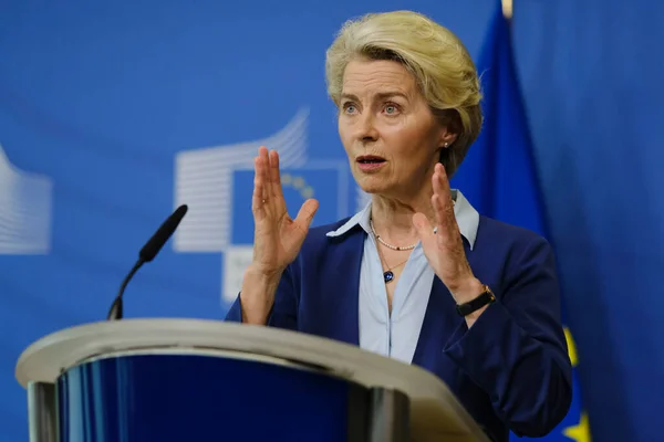 Найважливіші події понеділка: 6,1 мільярда євро від Євросоюзу та ймовірне зростання цін на мобільний зв’язок — за даними Мінфіну