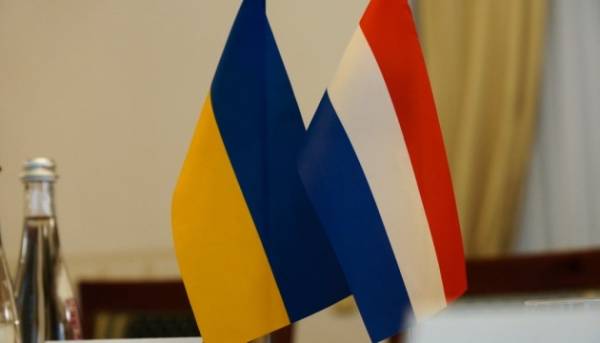 Прем’єр-міністр Нідерландів підтвердив продовження підтримки України після розмови з Президентом Зеленським