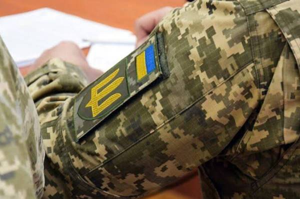 В Україні більше двох мільйонів ветеранів: омбудсмен повідомив про проблеми, з якими вони звертаються ➜ ZMINA