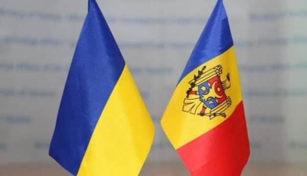 Молдовські фермери загрожують страйками через українське зерно, що проходить транзитом: уряд має три дні