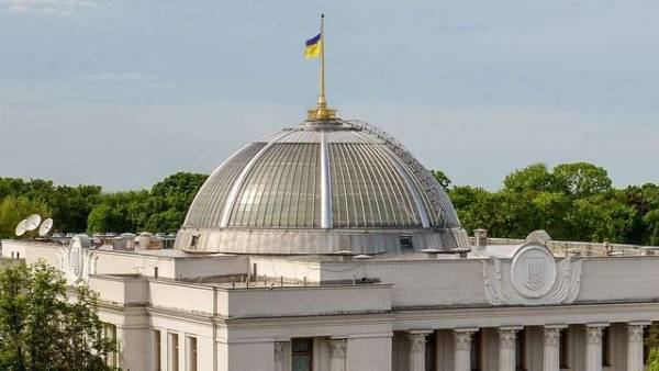 “Слуги народу” хочуть схвалити для розгляду законопроєкт про покращення системи відшкодувань за&hellip;