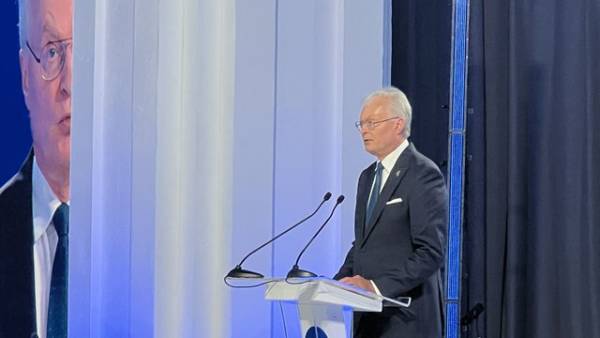 Науседа: Ми були поінформовані про майбутній візит директора ЦРУ до Москви, а про підсумки нам розкажуть наступного тижня.