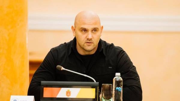 18-річного юнака шпиталізували після обстрілу помешкання в Одесі – ОВА