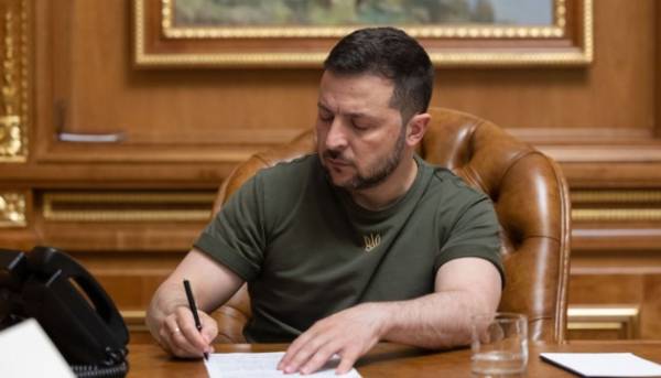 Глава держави висунув кандидатуру представника у Федеративній Республіці Сомалі