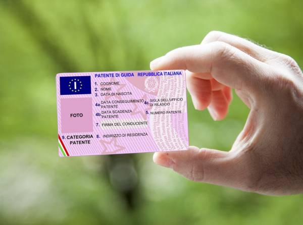 Українські водійські посвідчення в Італії: обмін без тестів — деталі від Мінфіну