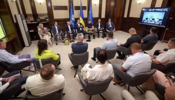 Школярам у прифронтових громадах надають можливість безпечно діставатися до навчальних закладів завдяки новій програмі «Безпечний шлях дитини».