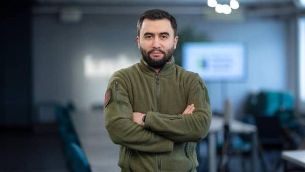 Жумаділов, голова Агенції оборонних закупівель, пішов у відставку