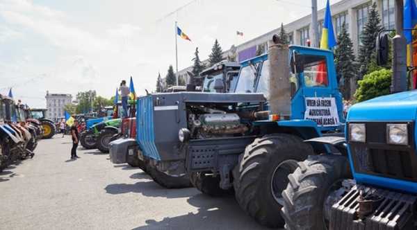 Фермери Молдови попереджають про протести у зв’язку з транзитом українського зерна