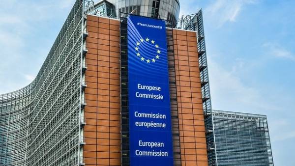 Україна звернулася до Європейської комісії з проханням надати 220 мільйонів євро для допомоги аграрному сектору в умовах блокування портів.