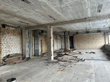 У столиці пропонують до продажу масштабну дев’ятиповерхову будівлю: яка її вартість