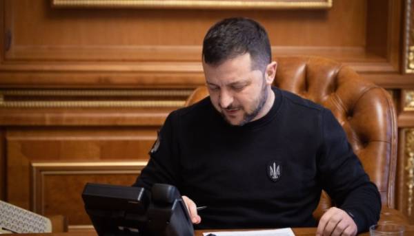 Зеленський провів переговори з очільником уряду Нідерландів щодо протидії ракетним ударам Росії