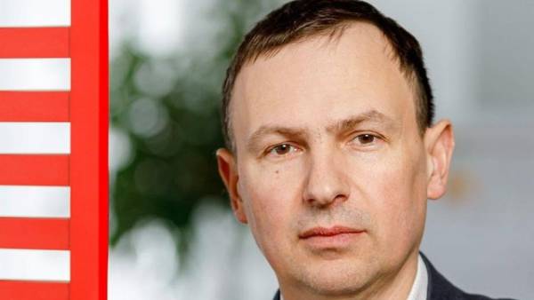 Співзасновник “Нової пошти” виступив за скасування регулювання та податкові відпустки у відповідь на ворожі обстріли бізнесу