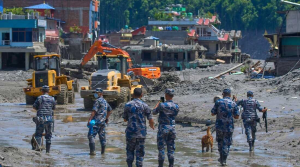 Число жертв повеней у Непалі досягло майже 390 людей