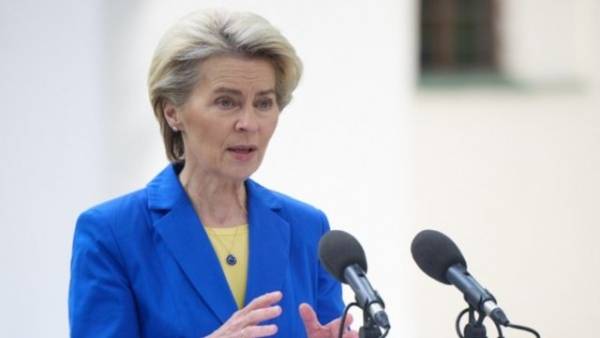Фон дер Ляєн окреслила термінові кроки підтримки України