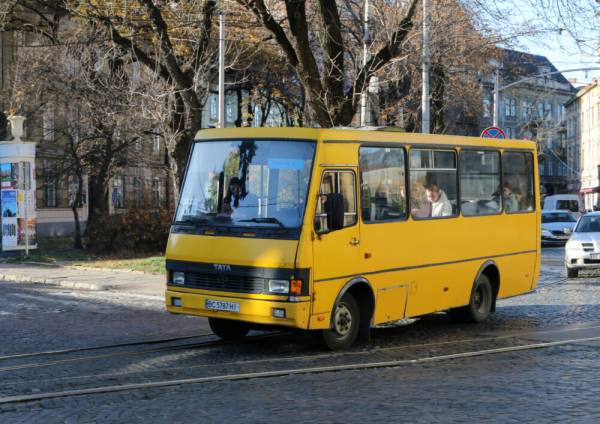 Оновлено схему руху автобусного маршруту №17