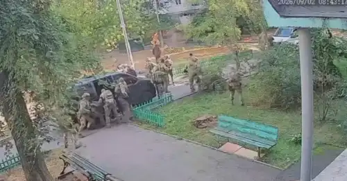 Відео: бійка між СБУ та ГУР у Києві