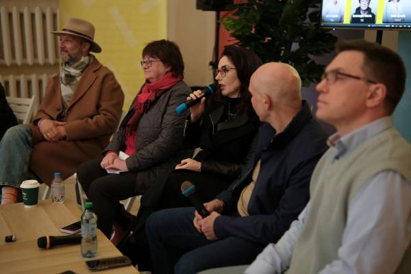 юлія орлова віват дискусія книжкова країна чому книги так коштують