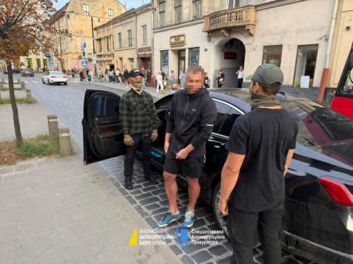 Україна посилює боротьбу з шахрайськими кол-центрами