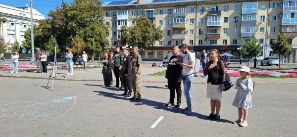 Портрети жінок, представлені на виставці.
