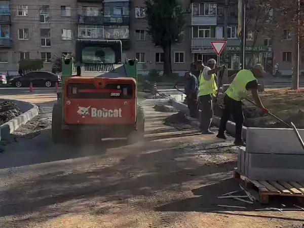 Полтавські дороги: Ямщикова про ремонт та розмітку