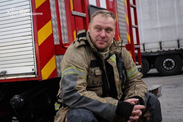 Рятувальники загасили пожежу на промисловому об’єкті на Полтавщині після російського удару