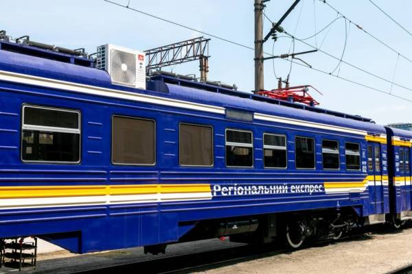 Оновлений електропоїзд Львів – Ужгород