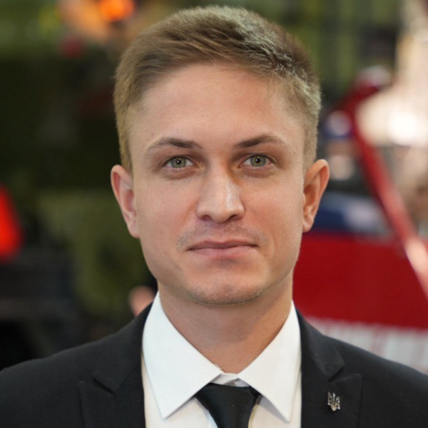 Дмитро Кобзаренко